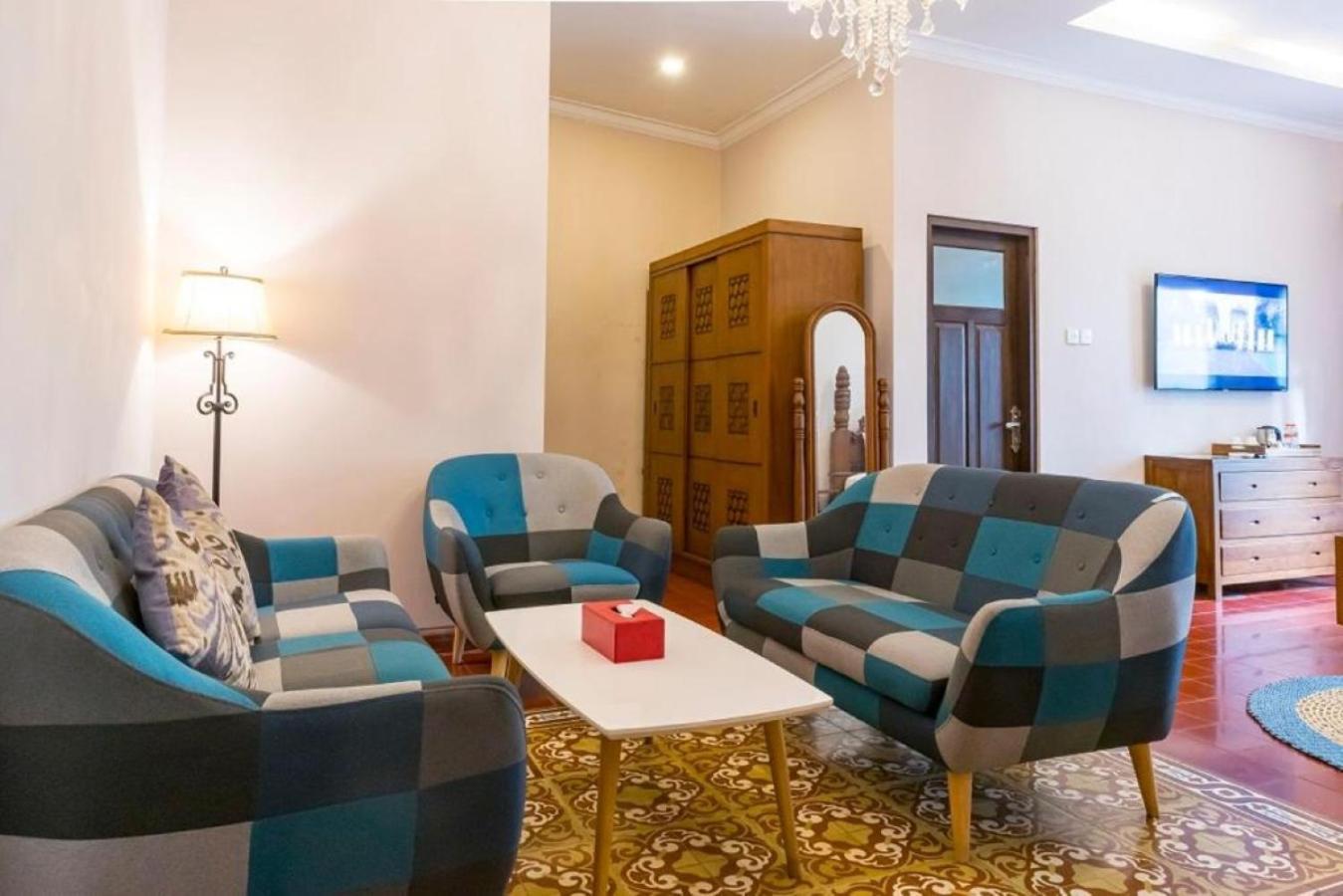 Clemmie Huis Jogjakarta Buitenkant foto